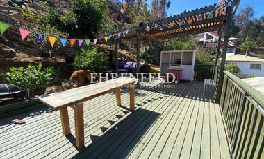 Miraflores,Viña del Mar.  Amplia casa con buena conectividad.