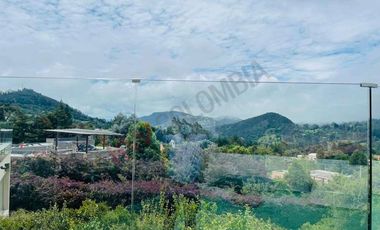 ARRIENDO ESPECTACULAR CASA SIKASUE LA CALERA