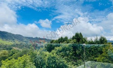 ARRIENDO ESPECTACULAR CASA SIKASUE LA CALERA