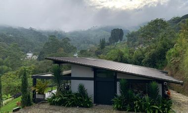 CASA CAMPESTRE EN VENTA UBICADA EN LA ESTRELLA SECTOR LA TABLAZA