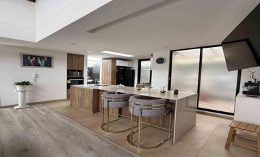 Exclusiva casa en Condominio Casas de la Pradera – Cajicá
