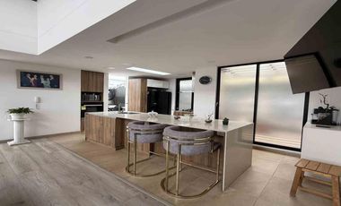 Exclusiva casa en Condominio Casas de la Pradera – Cajicá