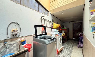 Se Vende Hermosa Casa Industrial-Habitacional Con Galpón Y Piscina En San Miguel