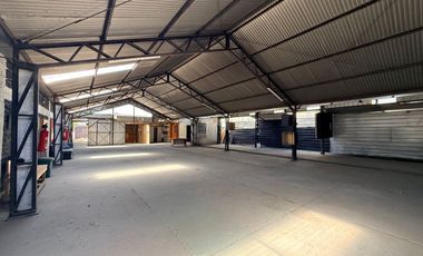 Se Vende Hermosa Casa Industrial-Habitacional Con Galpón Y Piscina En San Miguel