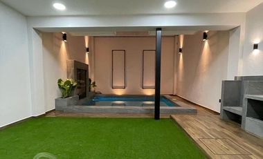 CASA RESIDENCIAL EN LOMAS DEL PARAÍSO GUADALAJARA