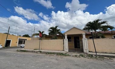 CASA PARA OFICINA O NEGOCIO EN RENTA, IZAMAL, YUCATAN