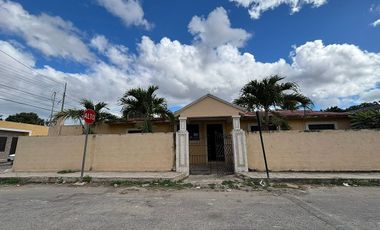CASA PARA OFICINA O NEGOCIO EN RENTA, IZAMAL, YUCATAN