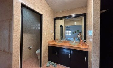 CASA PARA OFICINA O NEGOCIO EN RENTA, IZAMAL, YUCATAN