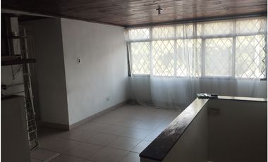 Arriendo Aparta-Oficina Rivera Guayacanes excelente ubicación G2204