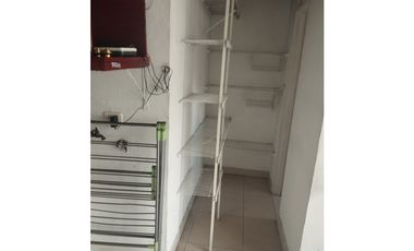 Arriendo Aparta-Oficina Rivera Guayacanes excelente ubicación G2204