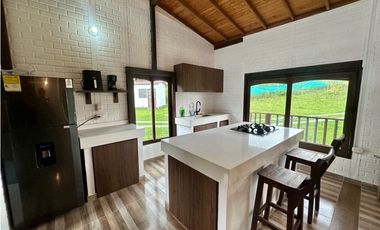 SE VENDE CASA CAMPESTRE PREFABRICADA VA CIRCASIA - SECTOR LOS PINOS