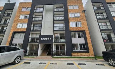 VENDO APARTAMENTO SEGUNDO PISO EN CAJICA CON CLUB HOUS.