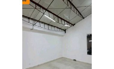 BODEGA EN ARRIENDO EN ZONA INDUSTRIAL SECTOR DE MONTEVIDEO