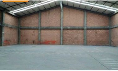BODEGA EN ARRIENDO EN ZONA INDUSTRIAL SECTOR DE MONTEVIDEO