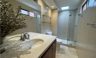 ARRENDAMOS APTO DUPLEX CON TERRAZA CHICO RESERVADO