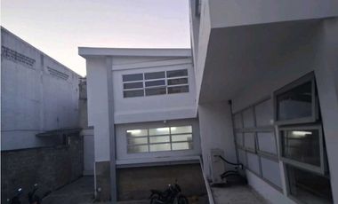 Se arrienda local duplex en san vicente Barranquilla