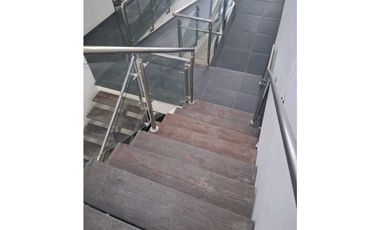 Se arrienda local duplex en san vicente Barranquilla