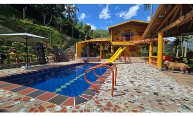 Finca de Ensueño en Barbosa – Hatillo, 2 casas JCR