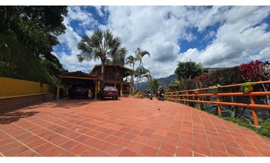 Finca de Ensueño en Barbosa – Hatillo, 2 casas JCR