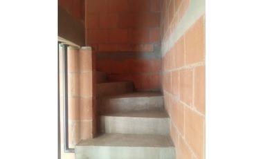 CASA EN VENTA CANDELARIA VILLA GORGONA URBANIZACIÓN BELO HORIZONTE