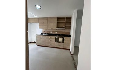 Se Arrienda Apartamento Duplex en la Intermedia Envigado