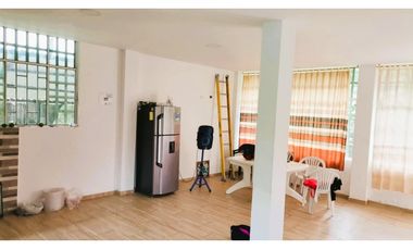 TENA FINCA EN VENTA 1050M2