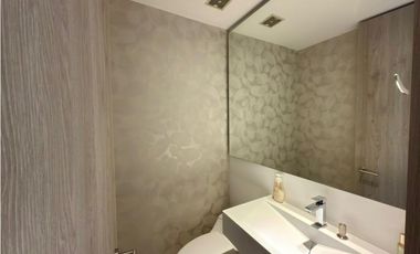 Apartamento cerca al San Fernando Plaza para renta tradicional, piso 7