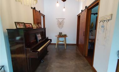 Venta Casa Campestre  con dos casas en Guarne sector La Clarita