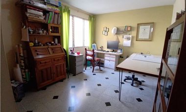 Oportunidad Venta Casa en Medellin con potencial de edificar o Airbnb