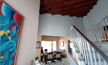 Oportunidad Venta Casa en Medellin con potencial de edificar o Airbnb