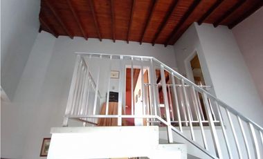 Oportunidad Venta Casa en Medellin con potencial de edificar o Airbnb