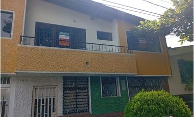 CASA ARRIENDO EN BARRIO LORENA