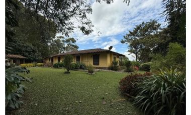 Casa campestre ubicada en el municipio del Carmen de Viboral