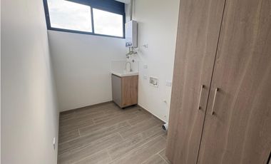 Más que una Casa: Un Refugio de 350 m² con el Jardín de tus Sueños