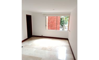 APARTAMENTO EN RENTA LAURELES CERCA AL EXITO