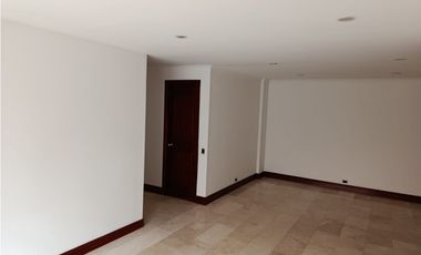 APARTAMENTO EN RENTA LAURELES CERCA AL EXITO