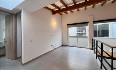 VENTA DE CASA EN UNIDAD CERRADA LLANOGRANDE 
