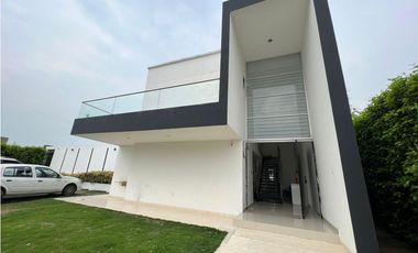 Casa en Villa del Rosario (Norte de Santander) RAH CO: 25-389
