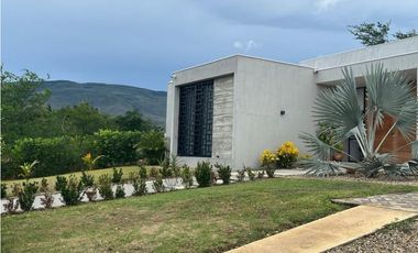 Casa en Villa del Rosario (Norte de Santander) RAH CO: 25-520