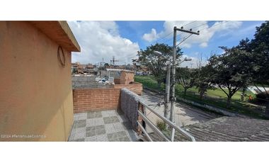 Apartamento en Soacha (Cundinamarca) RAH CO: 25-1049