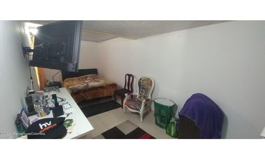 Apartamento en Soacha (Cundinamarca) RAH CO: 25-1049