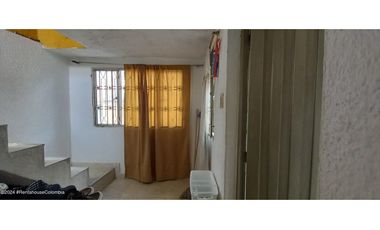 Apartamento en Soacha (Cundinamarca) RAH CO: 25-1049