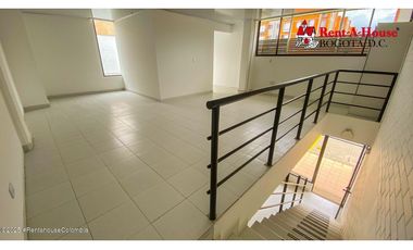 Local Comercial en Soacha (Cundinamarca) RAH CO: 25-1440