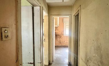 Casa a Refaccionar sobre excelente lote a mts de Las Heras y Camino Negro - CONSULTAR!!