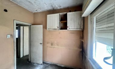 Casa a Refaccionar sobre excelente lote a mts de Las Heras y Camino Negro - CONSULTAR!!