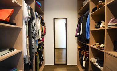 VENDE, CASA A LAGUNA, PUEBLOS DEL PLATA MAGALLANES  al 300