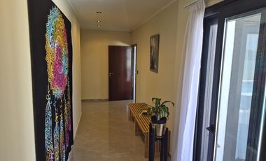 VENDE, CASA A LAGUNA, PUEBLOS DEL PLATA MAGALLANES  al 300