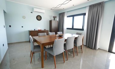 VENDE, CASA A LAGUNA, PUEBLOS DEL PLATA MAGALLANES  al 300