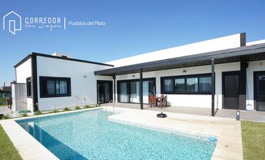 VENDE, CASA A LAGUNA, PUEBLOS DEL PLATA MAGALLANES  al 300