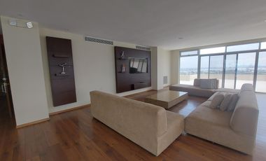 Se vende departamento vista al río piso bajo